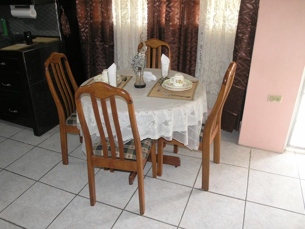 Chateau Cherbrand San Juan Kültér fotó